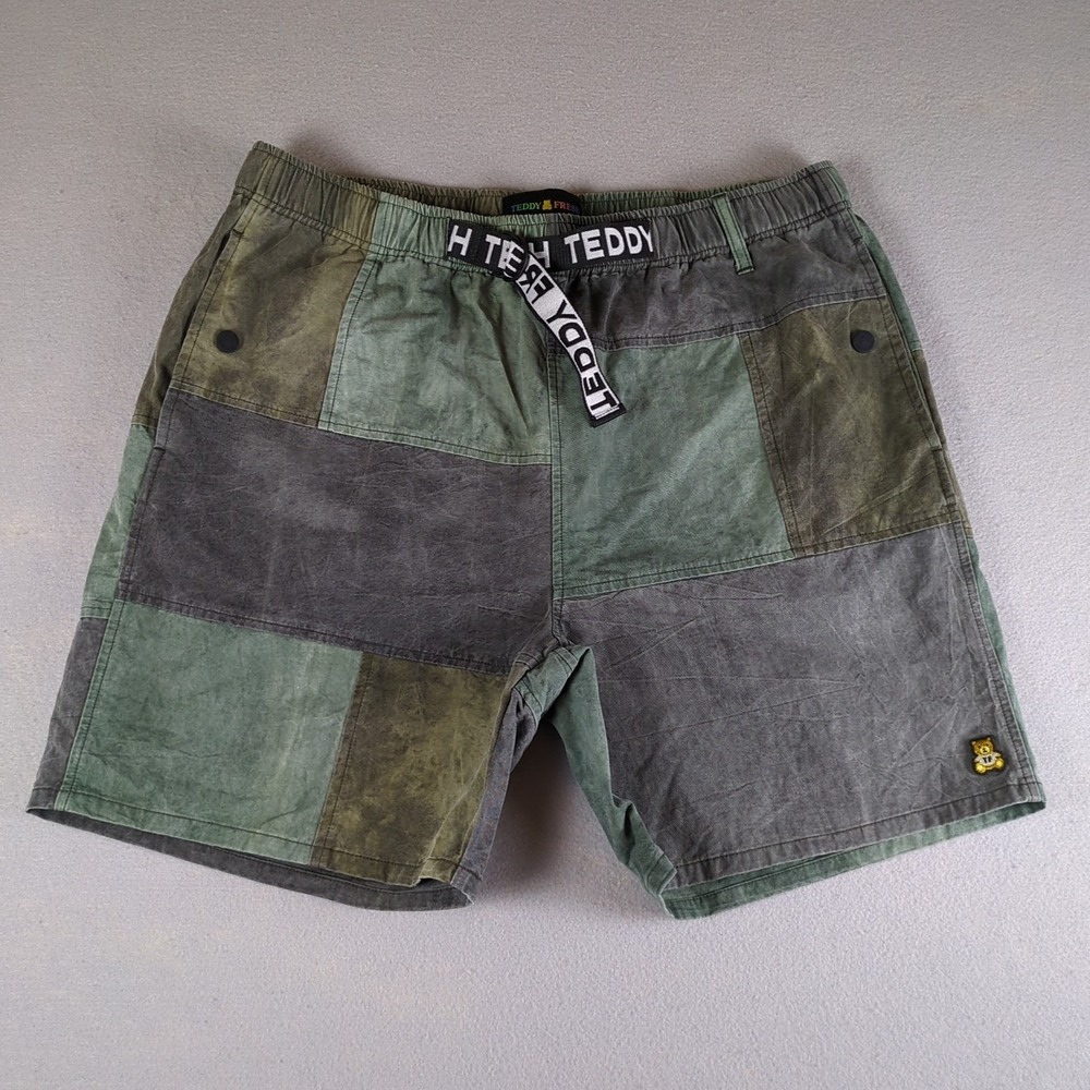 Teddy Fresh Pieced Together Shorts Mens Medium Green Gray 6" Inseam Patchwork